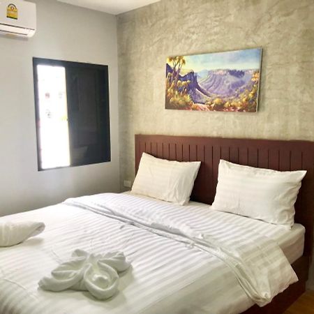 Easy Loft Hostel Phuket ภายนอก รูปภาพ